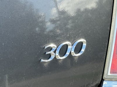 2014 Chrysler 300 4dr Sdn AWD