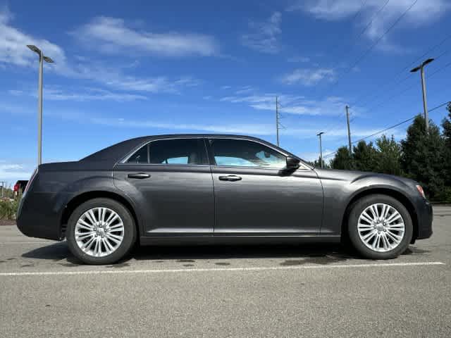 2014 Chrysler 300 4dr Sdn AWD