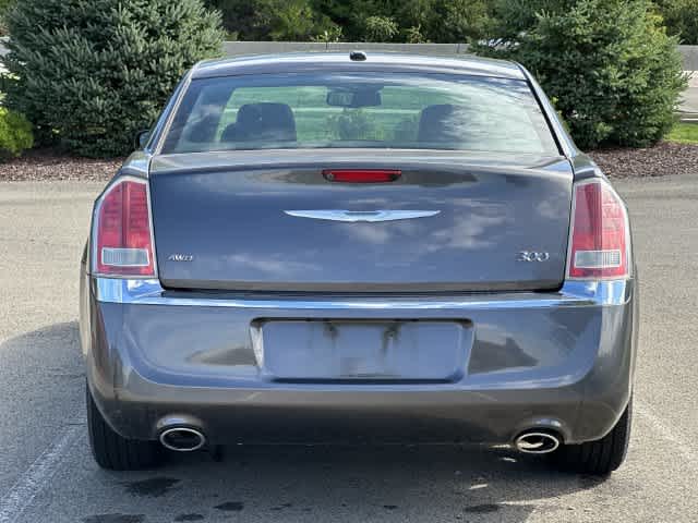 2014 Chrysler 300 4dr Sdn AWD