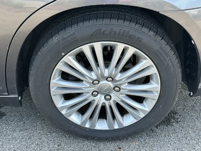 2014 Chrysler 300 4dr Sdn AWD