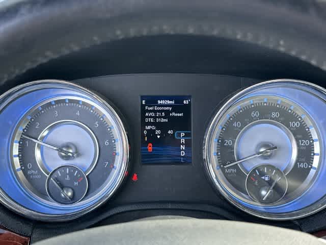 2014 Chrysler 300 4dr Sdn AWD