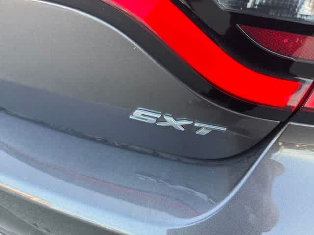 2017 Dodge Charger SXT