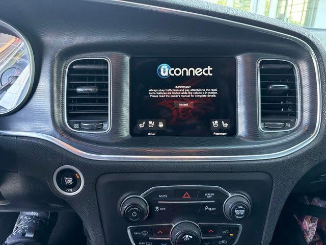 2017 Dodge Charger SXT