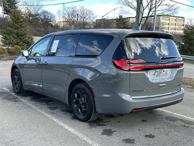 2022 Chrysler Pacifica Hybrid Touring L