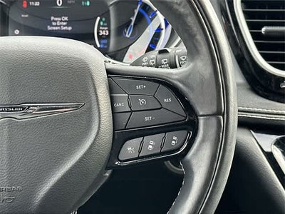 2022 Chrysler Pacifica Hybrid Touring L
