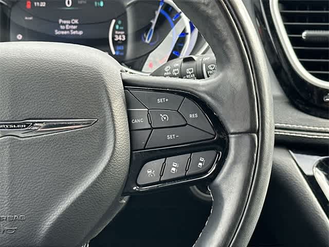 2022 Chrysler Pacifica Hybrid Touring L