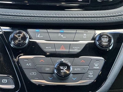 2022 Chrysler Pacifica Hybrid Touring L