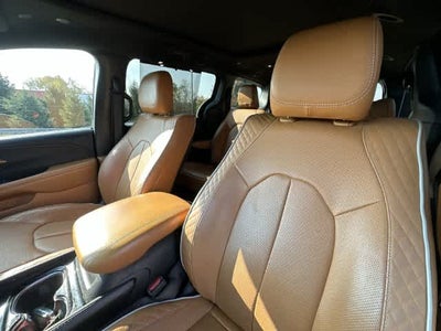 2023 Chrysler Pacifica Hybrid Pinnacle