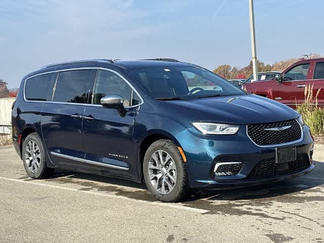 2023 Chrysler Pacifica Hybrid Pinnacle