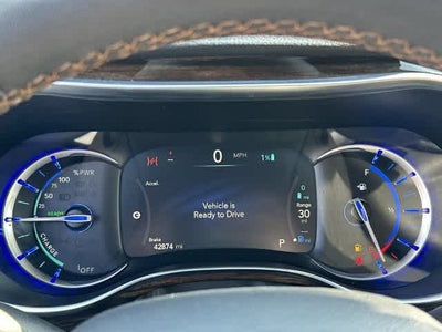2023 Chrysler Pacifica Hybrid Pinnacle