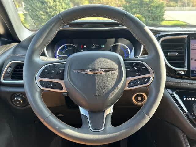 2023 Chrysler Pacifica Hybrid Pinnacle