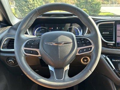 2023 Chrysler Pacifica Hybrid Pinnacle
