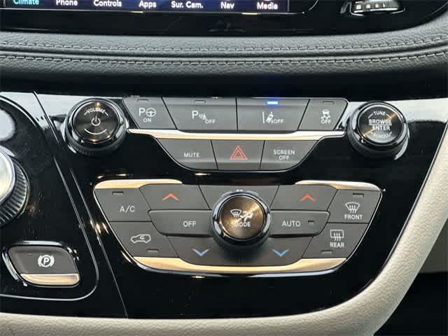 2019 Chrysler Pacifica Hybrid Limited