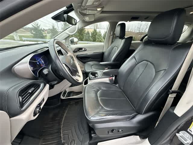 2019 Chrysler Pacifica Hybrid Limited