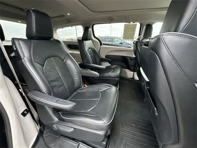 2019 Chrysler Pacifica Hybrid Limited
