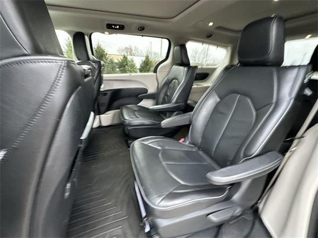 2019 Chrysler Pacifica Hybrid Limited