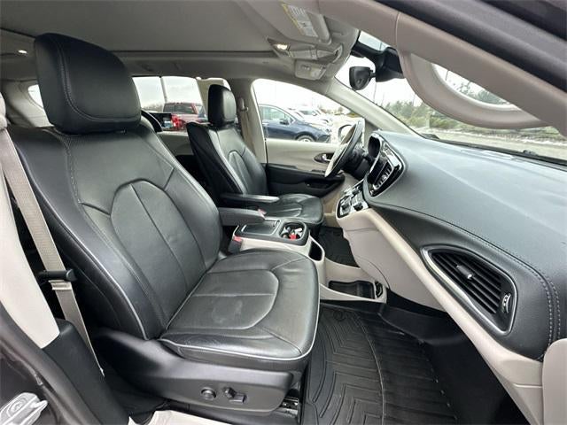 2019 Chrysler Pacifica Hybrid Limited