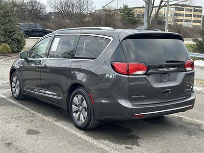 2019 Chrysler Pacifica Hybrid Limited