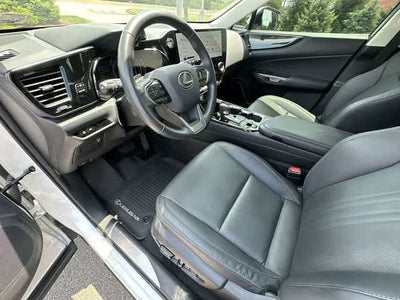 2022 Lexus NX 350h Premium