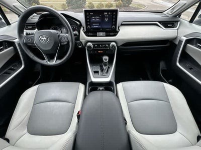 2019 Toyota RAV4 XLE Premium