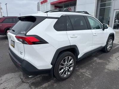 2019 Toyota RAV4 XLE Premium