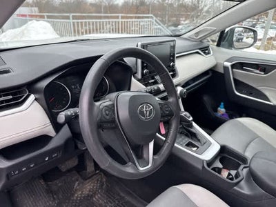 2019 Toyota RAV4 XLE Premium