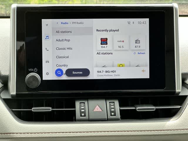 2025 Toyota RAV4 Hybrid XLE Premium