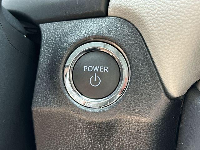 2025 Toyota RAV4 Hybrid XLE Premium
