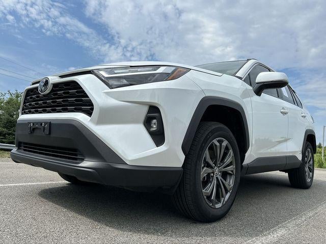 2025 Toyota RAV4 Hybrid XLE Premium