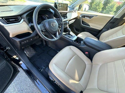 2024 Toyota RAV4 Hybrid XLE Premium