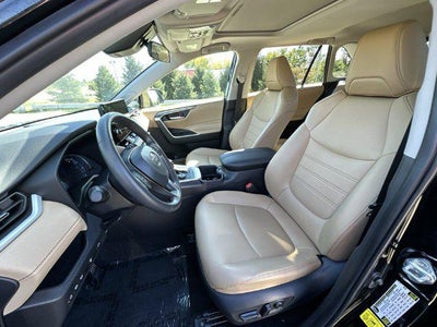 2024 Toyota RAV4 Hybrid XLE Premium