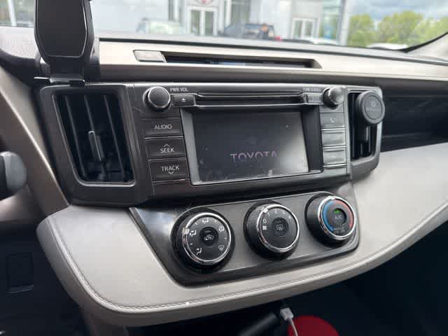 2013 Toyota RAV4 LE