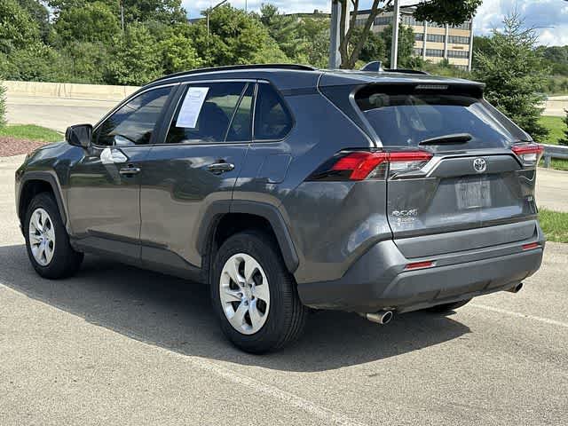 2020 Toyota RAV4 LE