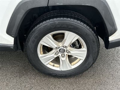 2020 Toyota RAV4 Hybrid LE