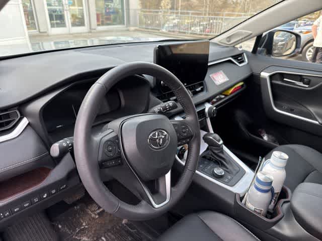 2023 Toyota RAV4 Limited
