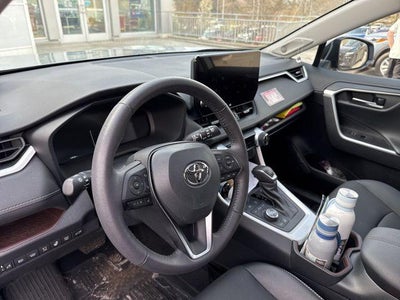 2023 Toyota RAV4 Limited