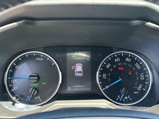 2021 Toyota RAV4 Hybrid XLE