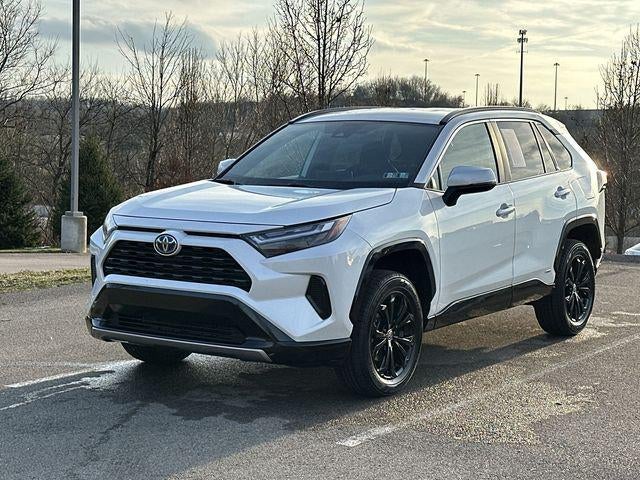 2023 Toyota RAV4 Hybrid SE