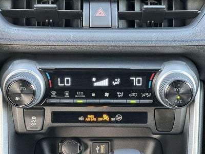 2023 Toyota RAV4 Hybrid SE