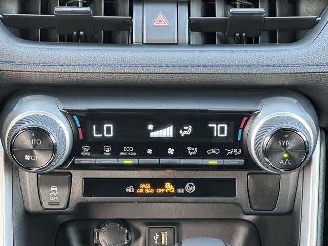 2023 Toyota RAV4 Hybrid SE