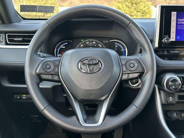 2023 Toyota RAV4 Hybrid SE