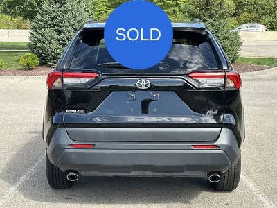 2025 Toyota RAV4 XLE