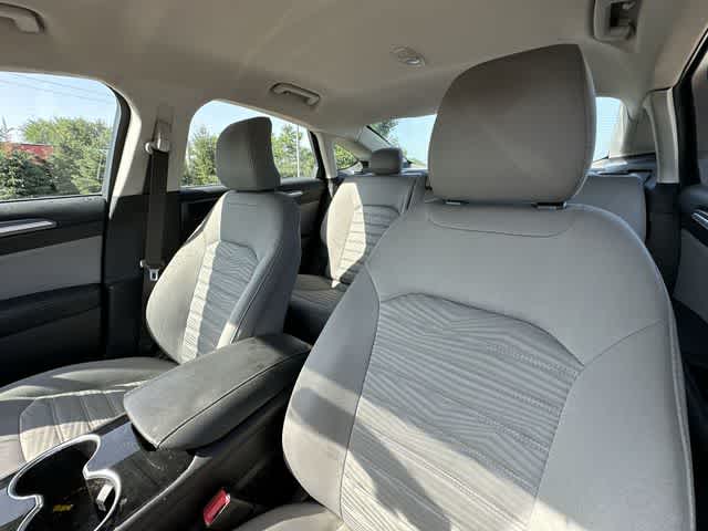 2016 Ford Fusion S