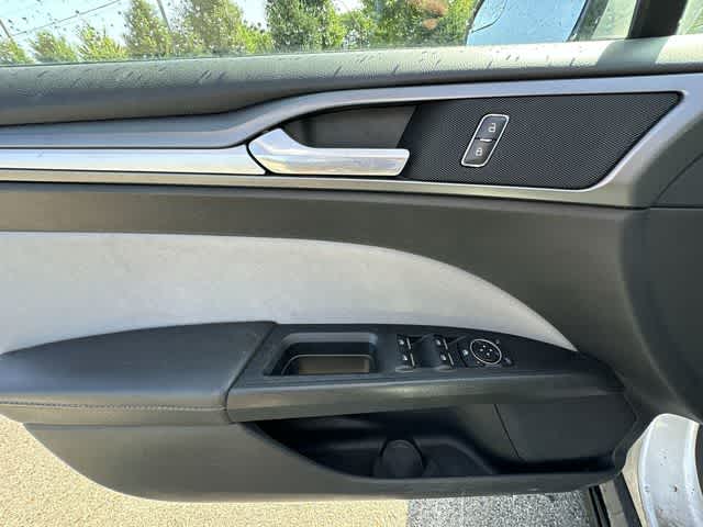 2016 Ford Fusion S