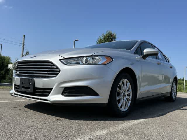2016 Ford Fusion S