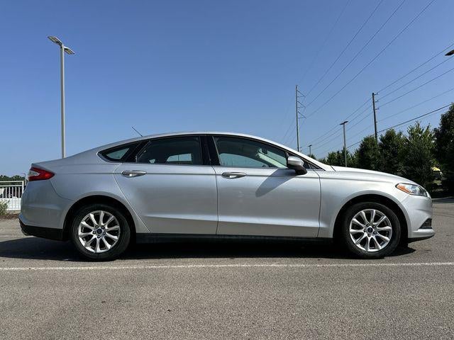 2016 Ford Fusion S