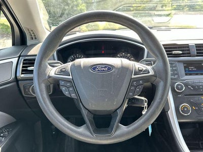 2016 Ford Fusion S