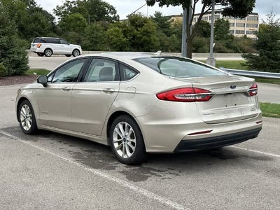 2019 Ford Fusion Hybrid SE