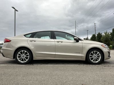 2019 Ford Fusion Hybrid SE
