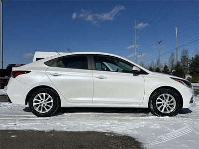 2022 Hyundai Accent SEL
